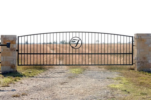 Custom Metal Gate with Gate Operator - Berry Raley
